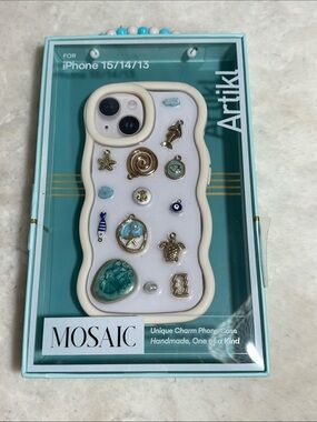 Artikl mosaic charms iPhone 15/14/13 case